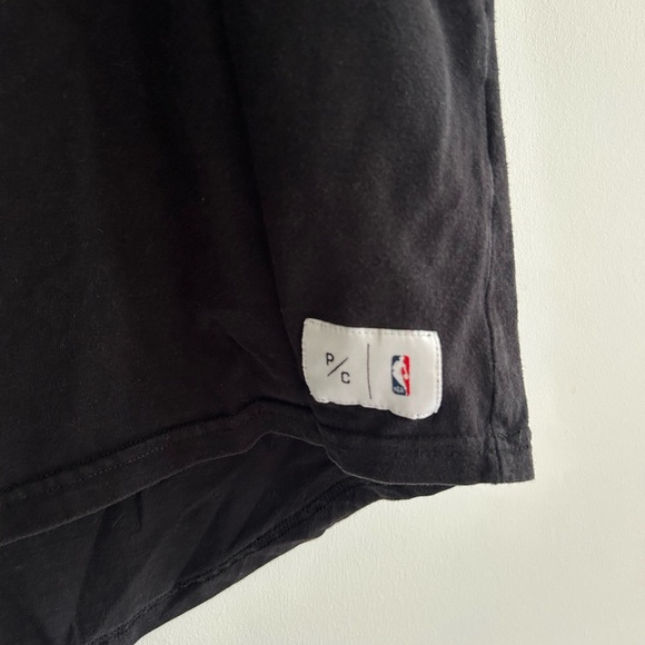 Toronto Raptors Peace Collective Tee - Picture 3 of 5